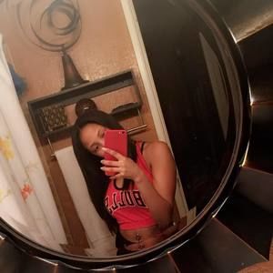 Meet your Posher, Jordyn